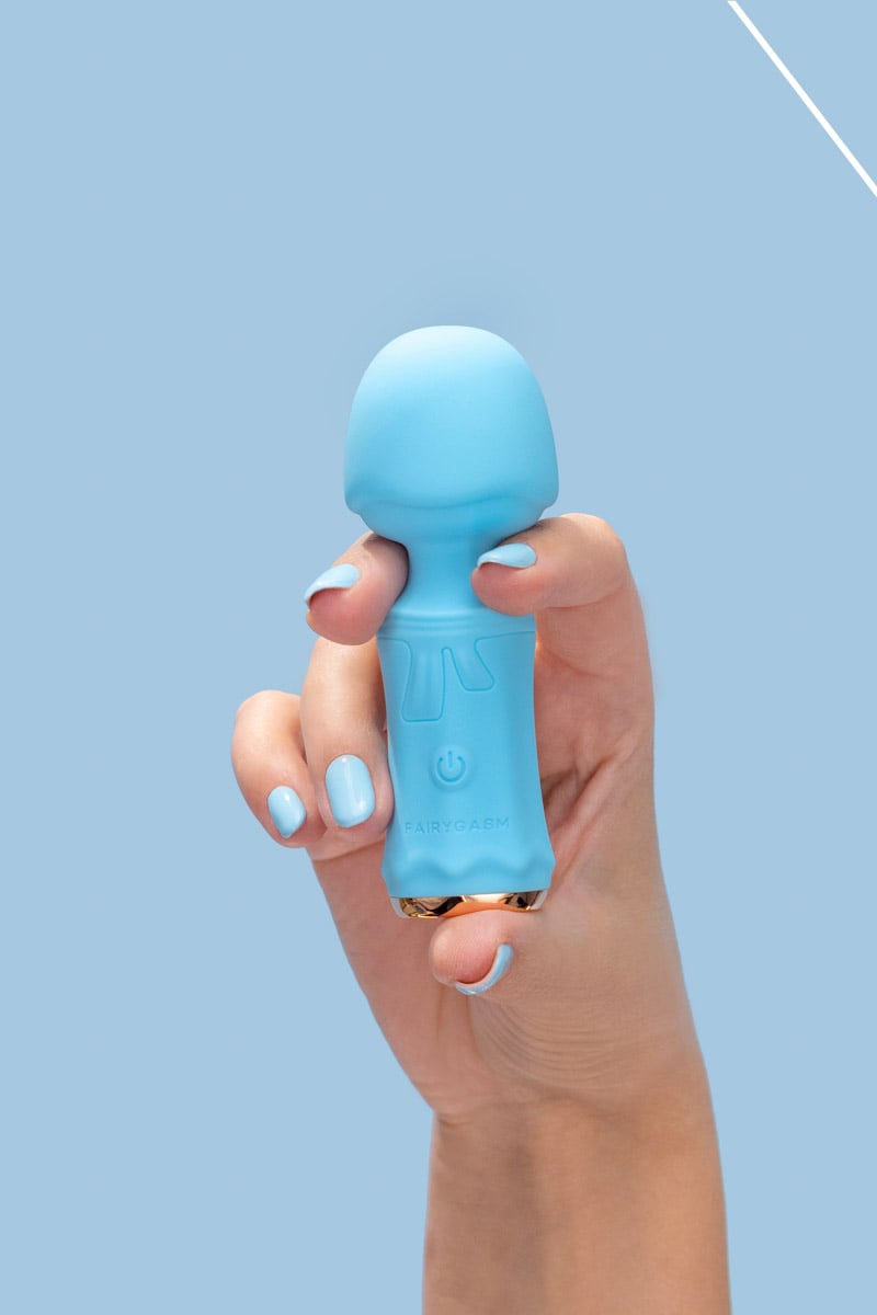 Svetlomodrý mini vibrátor s masážnou hlavicou SecretFuntasy